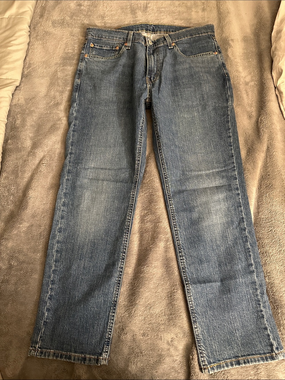 Levi's Men's Dark Blue 541 Relaxed Fit Jeans with Patch